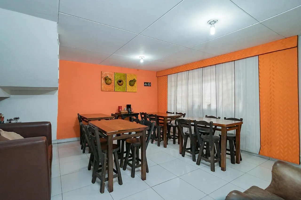 Hotel Ayenda Casa Maconglo - Hotel1022 Bogotá